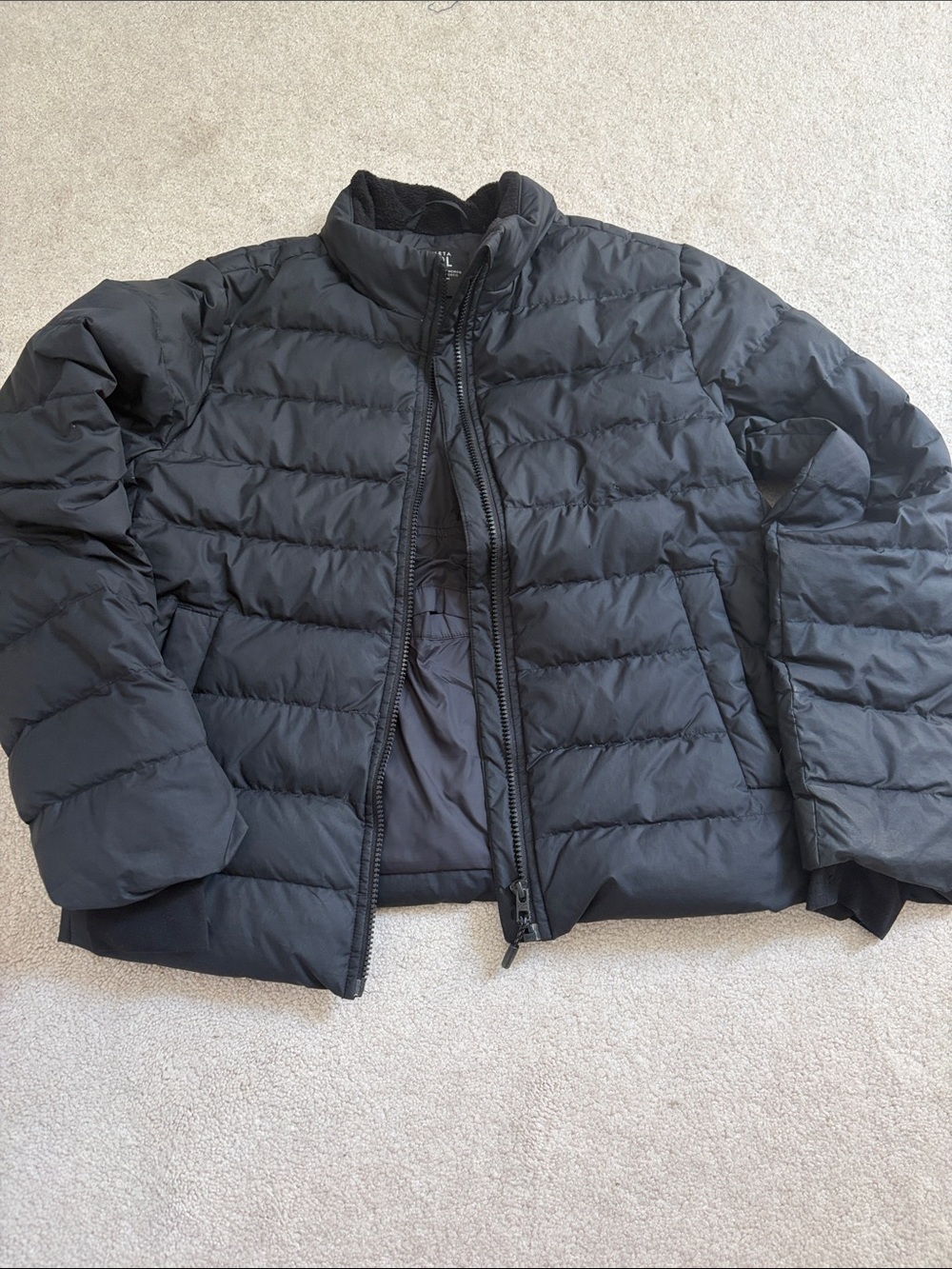 Athleta Girls Black Quilted Down-Style Puffer Jacket